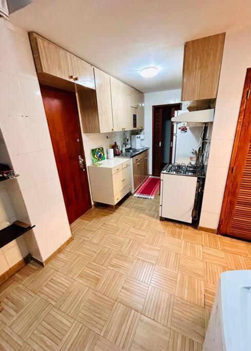 Appartement 4 Quartos Em Copacabana, Completo E Muito Confortavel Rio de Janeiro